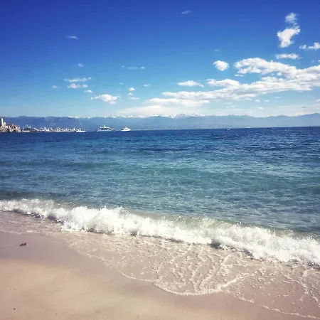 Du Cros Vakantiehuis Cagnes-sur-Mer