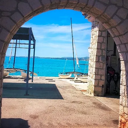 Σπίτι διακοπών Du Cros Καν-συρ-Μερ